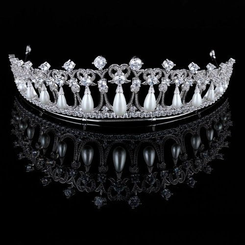 Princess Pearl Crowns Cubic Zirconia Queen Tiaras for Bride Headdress Vintage Birthday Prom Pageant Wedding Tiaras and Crowns Silver Crystal Bridal Hair Accessories (Silver 1)