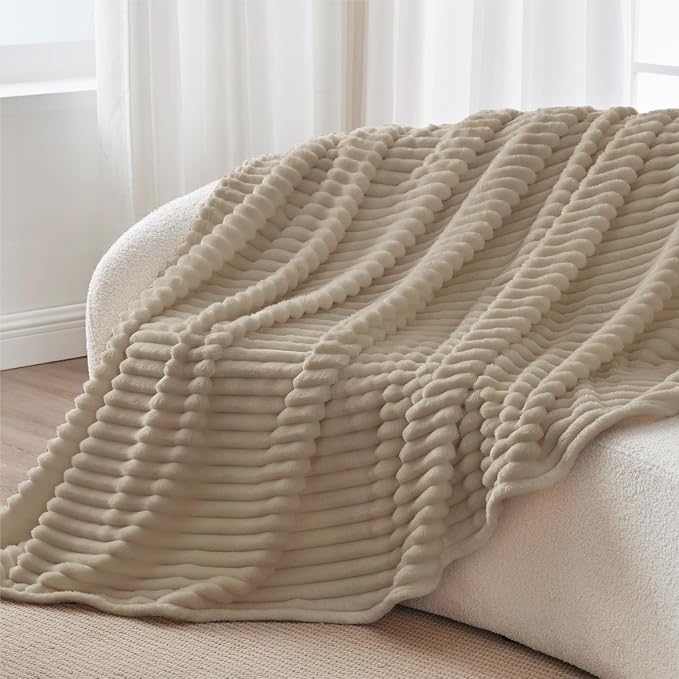 BEDELITE Fleece Throw Blanket for Couch - 300GSM Soft & Warm Fluffy Linen Blanket, Decorative and Giftable Striped Blankets for Women, Men, 50"x70"
