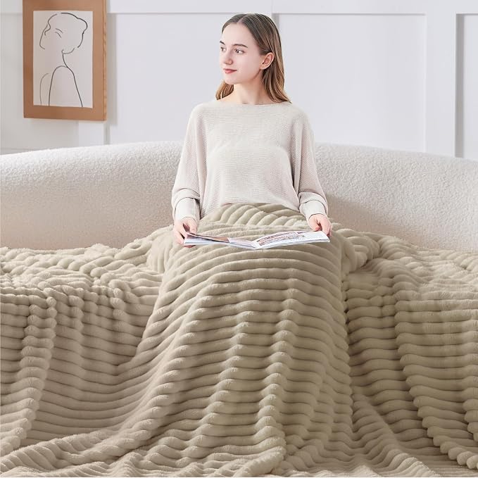 BEDELITE Twin Blanket for Couch & Bed, 300GSM Soft & Warm Fleece Blanket, Decorative and Giftable Striped Linen Blankets for Women, Men, 60"x80"