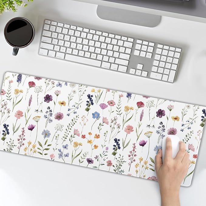 Floral Desk Mat Large Extend Mouse Pad XL Beige Boho Desk Pad 31.5x11.8 Inch Cute Minimalist Flowers Mouse Pads Flowers Esthetics Computer Laptop Mouse Mat Non-Slip for Home Office Desktop Decor