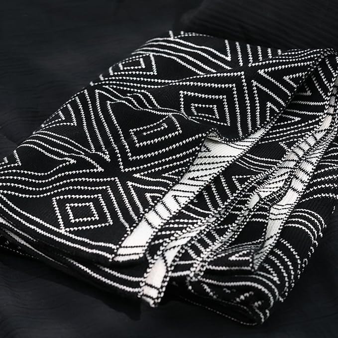 Black and White Throw Blankets, Knitted Modern Patterned Throw Blanket, Soft Lightweight Woven Throw Blanket for Sofa Couch Bed and Living Room, Black&White (50x70 Inch)