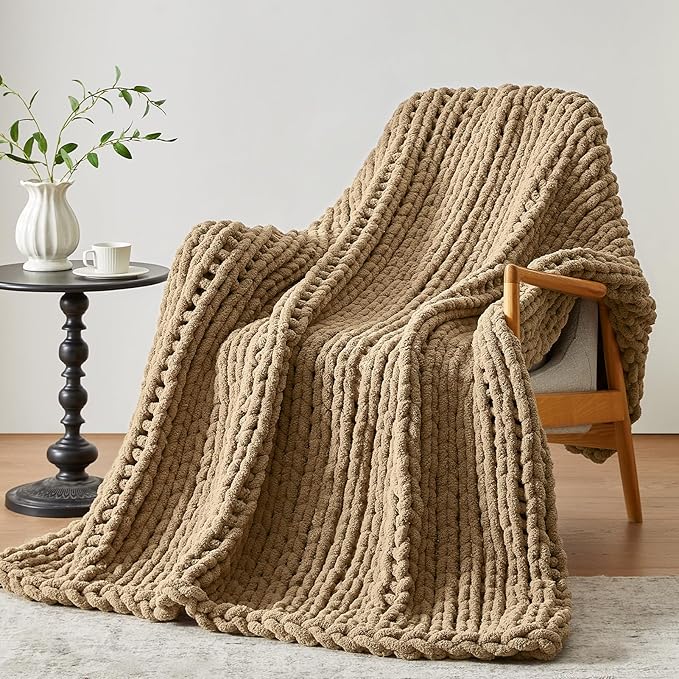 Negwoo Chunky Knit Throw Blanket, 30''*40'' Knitted Throw Chenille Yarn for Bed Couch, Handmade Light Brown Crochet Big Thick Blanket, Machine Washable Cute Comfy Blanket for Home Decor