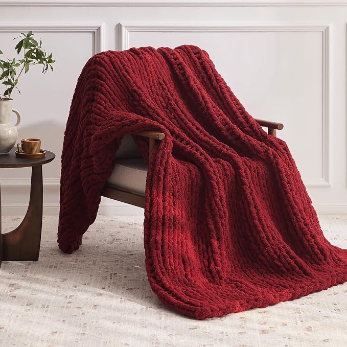 Negwoo Chunky Knit Throw Blanket, 60''*80'' Knitted Throw Chenille Yarn for Bed Couch, Handmade Red Crochet Big Thick Blanket, Machine Washable Cute Comfy Blanket for Home Decor
