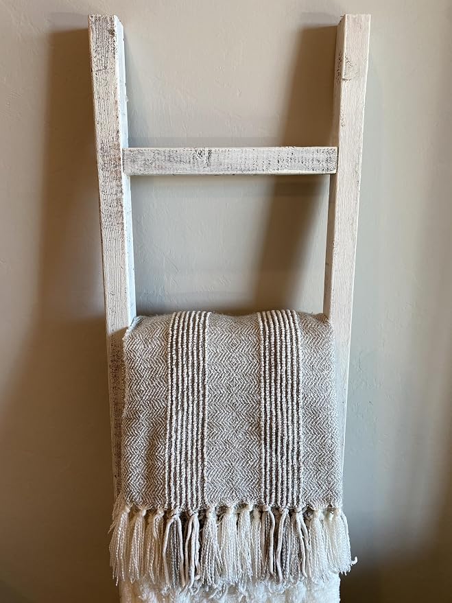 BARNWOODUSA Rustic Farmhouse Decorative Ladder - Our 47 inch Ladder can be Mounted Horizontally or Vertically and is Crafted from Refurbished Wood No Assembly Required White