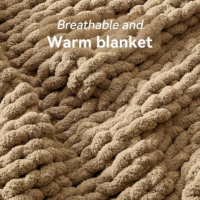 Negwoo Chunky Knit Throw Blanket, 40''*50'' Knitted Throw Chenille Yarn for Bed Couch, Handmade Light Brown Crochet Big Thick Blanket, Machine Washable Cute Comfy Blanket for Home Decor