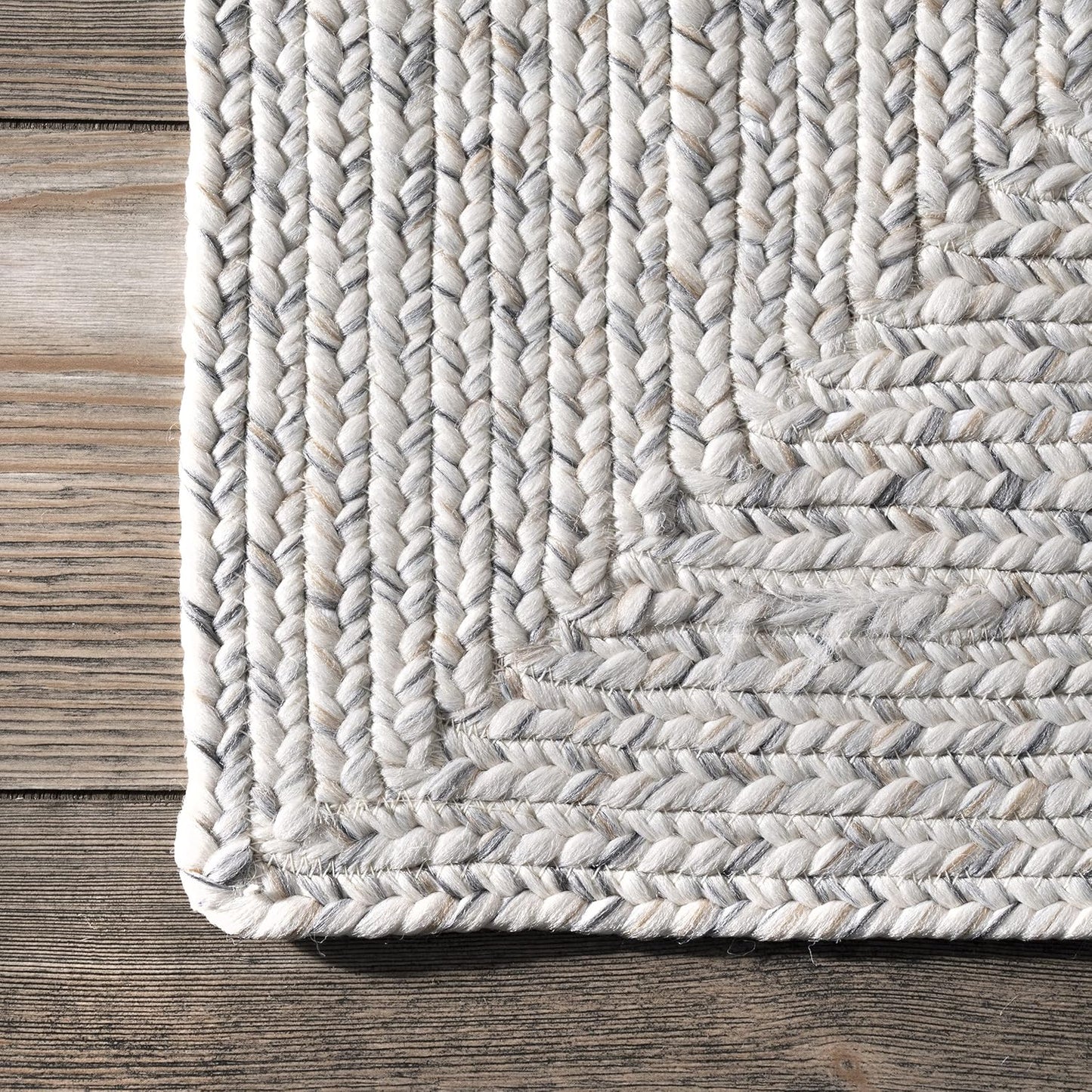 nuLOOM Oval 5' x 8' Solid Hand Braided Indoor/Outdoor Area Rug, Pet-Friendly, High Traffic, Weather Resistant, for Patio, Balcony, Bedroom, Living, Dining Room, Wynn Ivory
